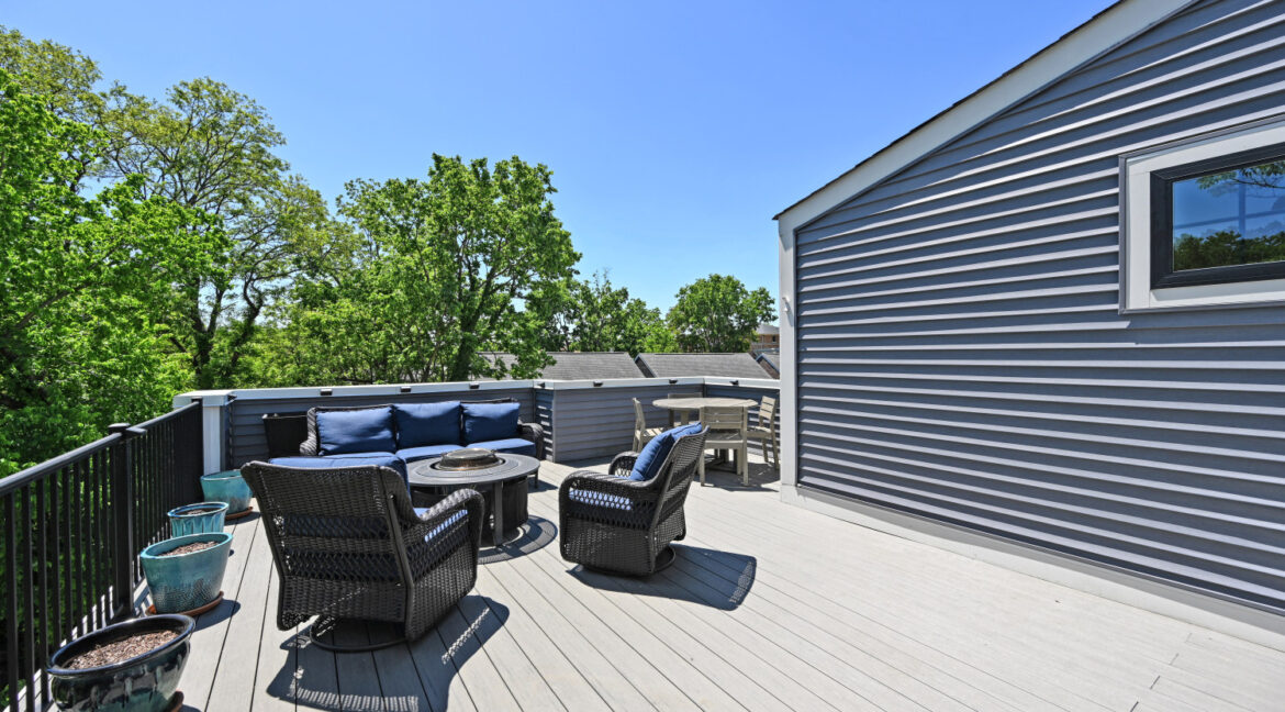 1620MerrimacSt_42