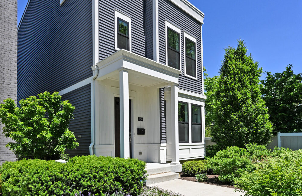 1620MerrimacSt_6